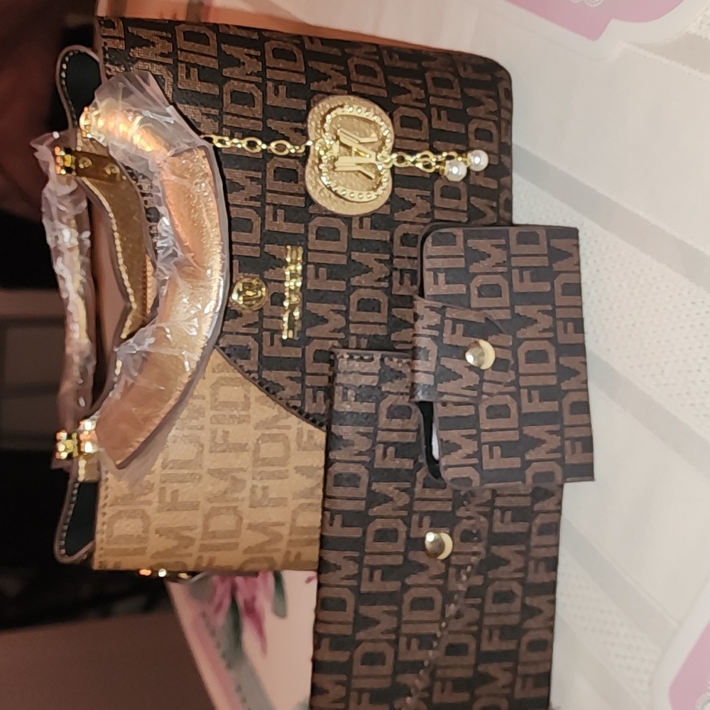 This Year's popular Large capacity Classic Women's casual Tote Bag, High-end